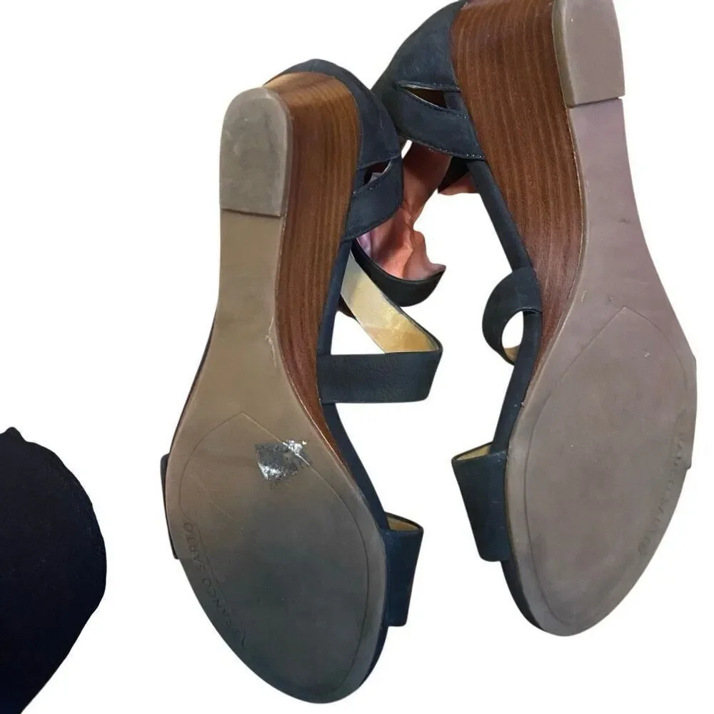 Franco Sarto black sandal size 9.5 leather upper double strap